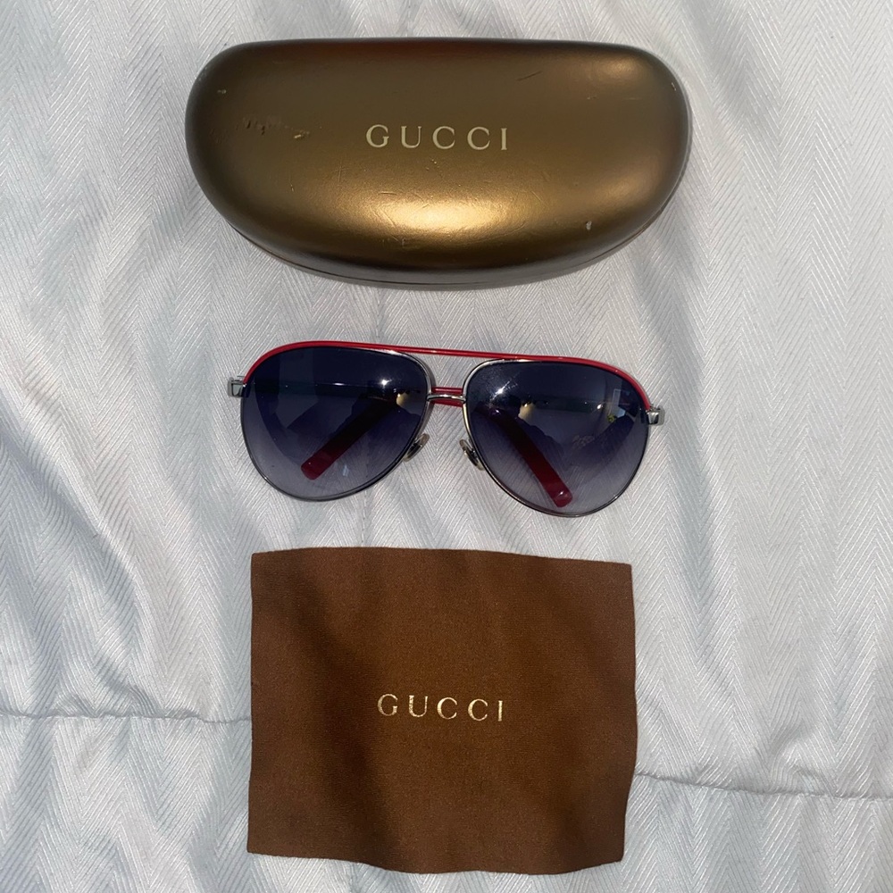 GUCCI SUNGLASSES RED AVIATOR